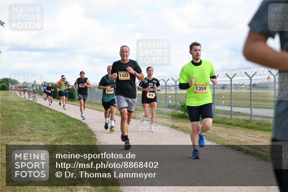 14.09.2025 - Airport Race Dr. Thomas Lammeyer http://msf.ph/oto/8868402 14.09.2025 12:12:21 Laufen 1766, 805, 1030, 1433, 22, 1359, 916 meine-sportfotos.de