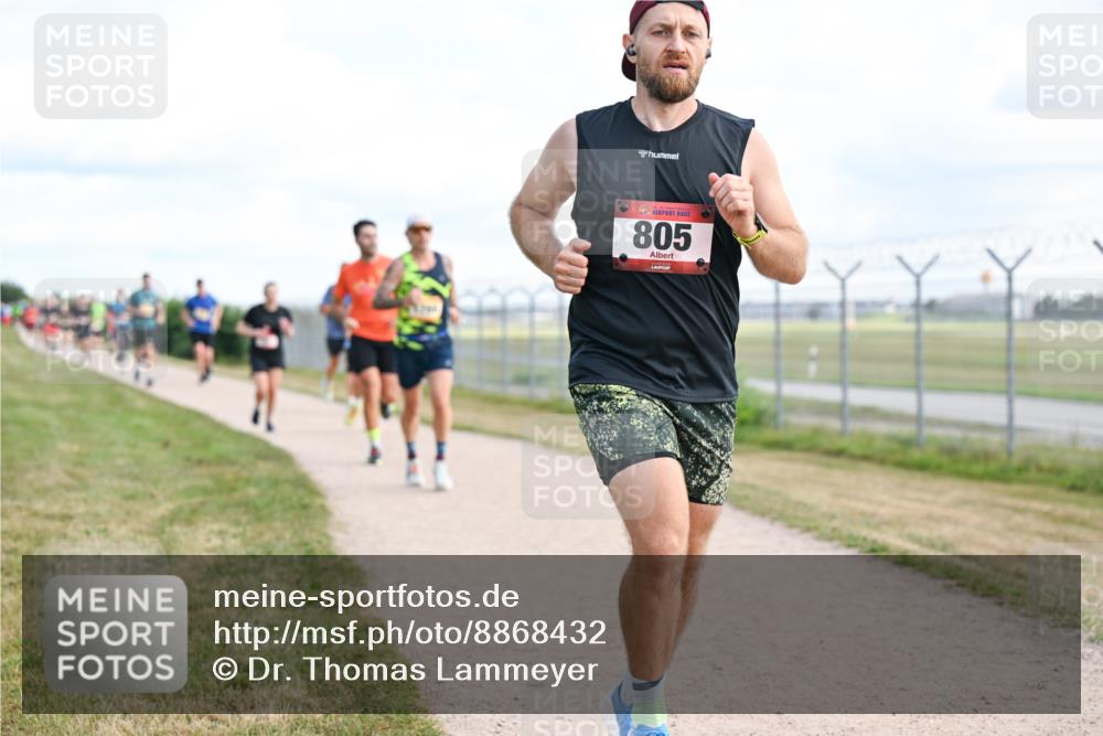 14.09.2025 - Airport Race Dr. Thomas Lammeyer http://msf.ph/oto/8868432 14.09.2025 12:12:27 Laufen 805 meine-sportfotos.de