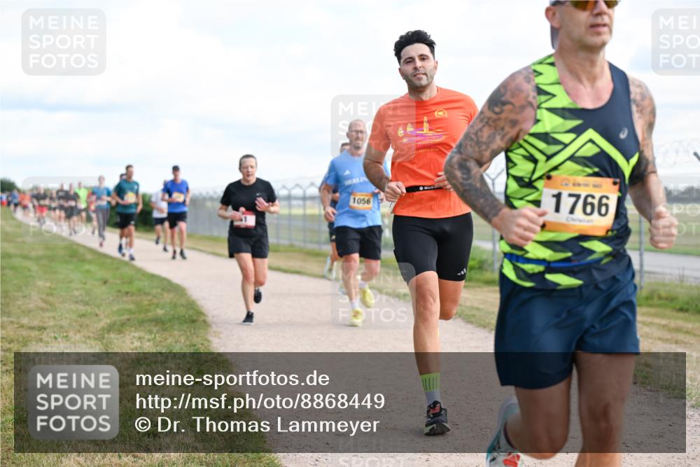 14.09.2025 - Airport Race Dr. Thomas Lammeyer http://msf.ph/oto/8868449 14.09.2025 12:12:30 Laufen 1056, 1766 meine-sportfotos.de