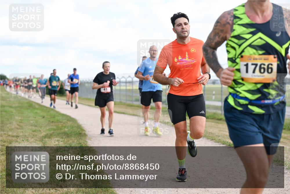 14.09.2025 - Airport Race Dr. Thomas Lammeyer http://msf.ph/oto/8868450 14.09.2025 12:12:30 Laufen 1766 meine-sportfotos.de