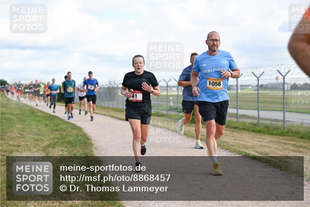 14.09.2025 - Airport Race Dr. Thomas Lammeyer http://msf.ph/oto/8868457 14.09.2025 12:12:31 Laufen 41, 1056 meine-sportfotos.de