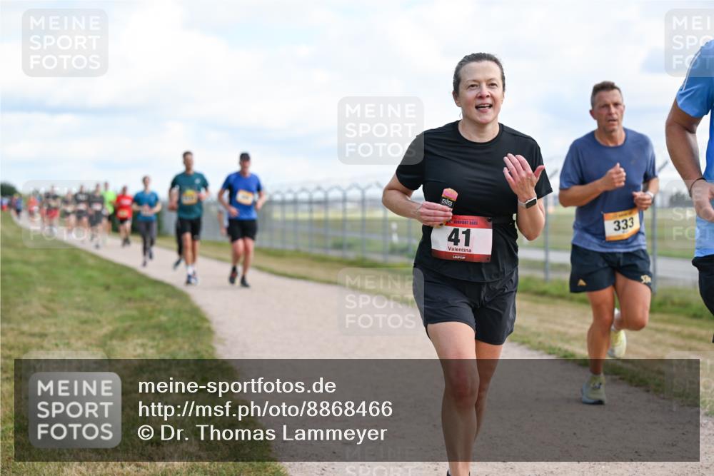 14.09.2025 - Airport Race Dr. Thomas Lammeyer http://msf.ph/oto/8868466 14.09.2025 12:12:32 Laufen 41, 333 meine-sportfotos.de