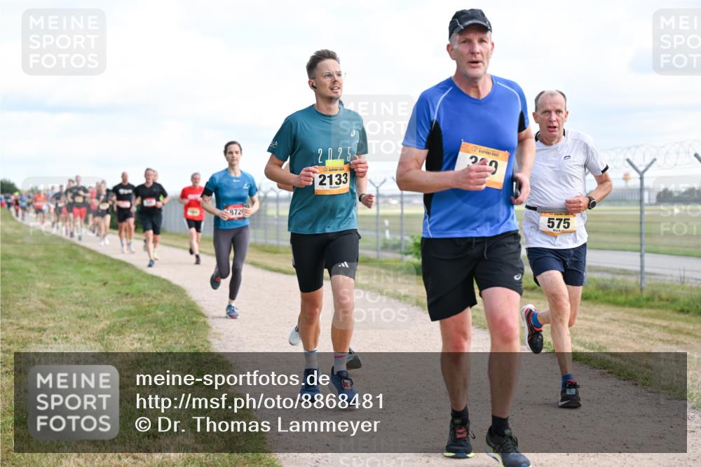 14.09.2025 - Airport Race Dr. Thomas Lammeyer http://msf.ph/oto/8868481 14.09.2025 12:12:36 Laufen 872, 2025, 2133, 223, 575 meine-sportfotos.de