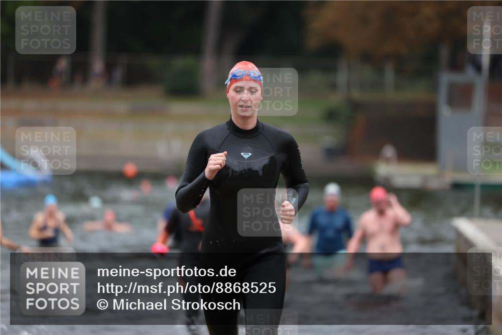 14.09.2025 - Stadtparktriathlon Michael Strokosch http://msf.ph/oto/8868525 14.09.2025 09:50:16 Schwimmen 515, 546, 571, 588, 600, 619 meine-sportfotos.de