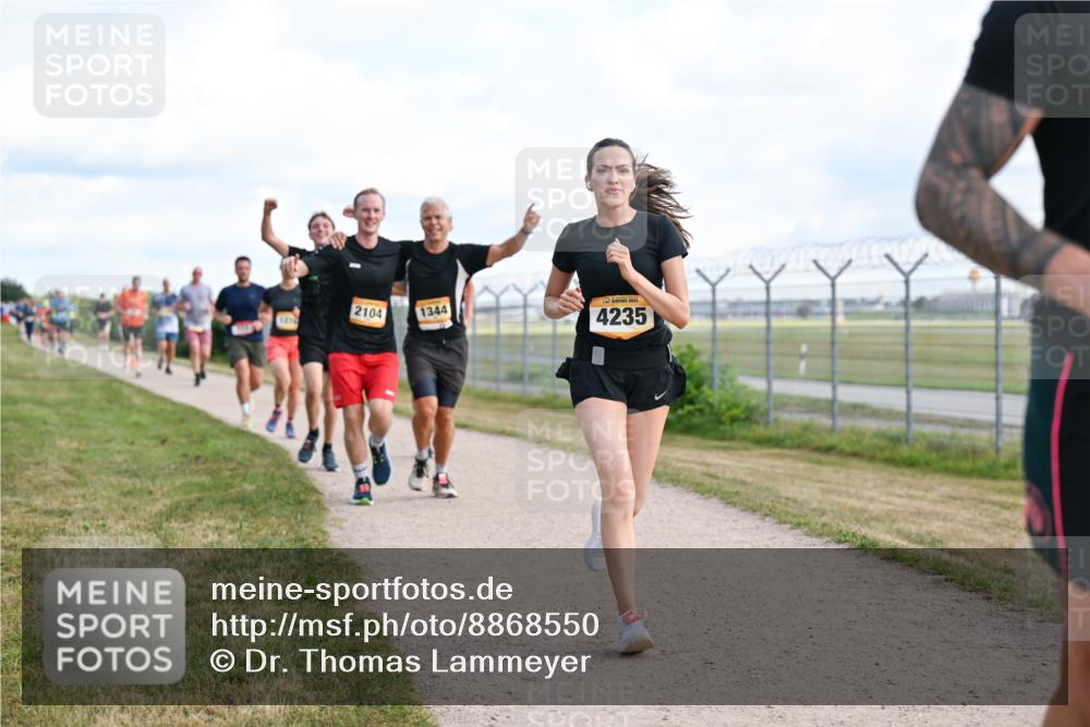 14.09.2025 - Airport Race Dr. Thomas Lammeyer http://msf.ph/oto/8868550 14.09.2025 12:12:45 Laufen 2104, 1344, 1276, 4235 meine-sportfotos.de