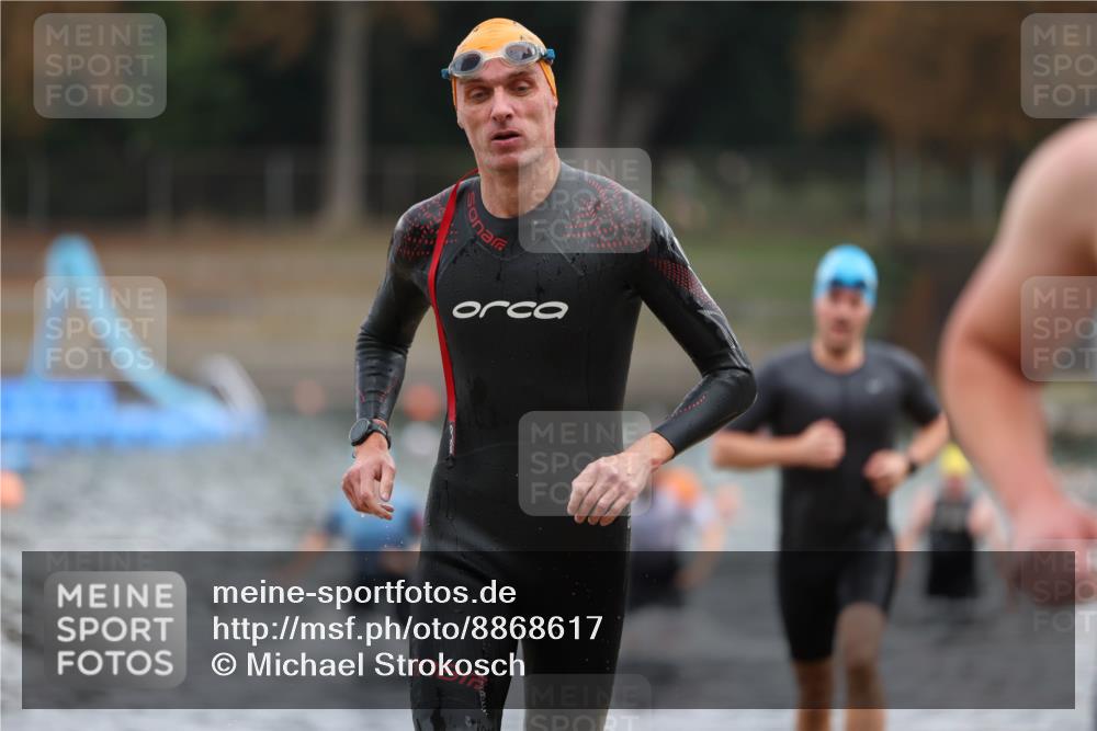 14.09.2025 - Stadtparktriathlon Michael Strokosch http://msf.ph/oto/8868617 14.09.2025 10:33:12 Schwimmen 739, 779, 787, 790, 807 meine-sportfotos.de