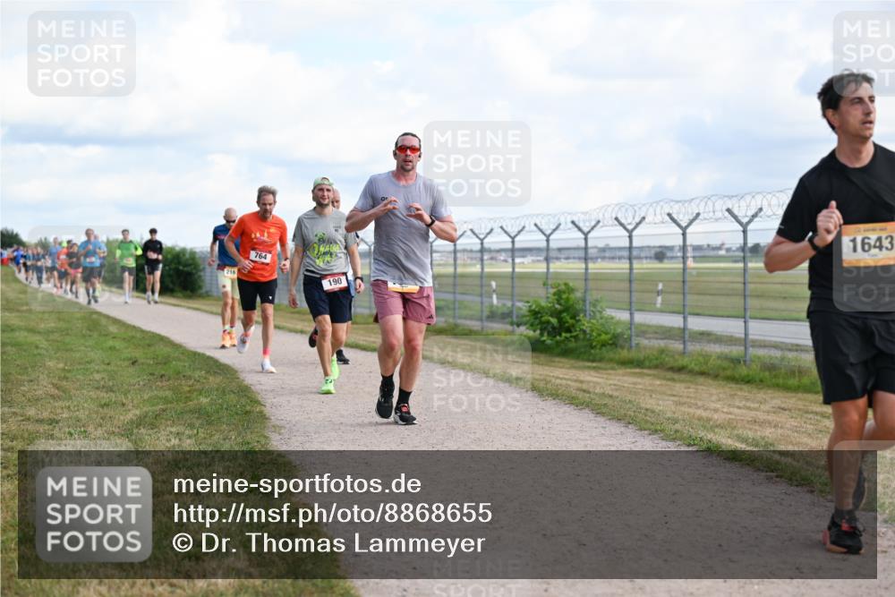 14.09.2025 - Airport Race Dr. Thomas Lammeyer http://msf.ph/oto/8868655 14.09.2025 12:12:53 Laufen 216, 764, 190, 1643 meine-sportfotos.de