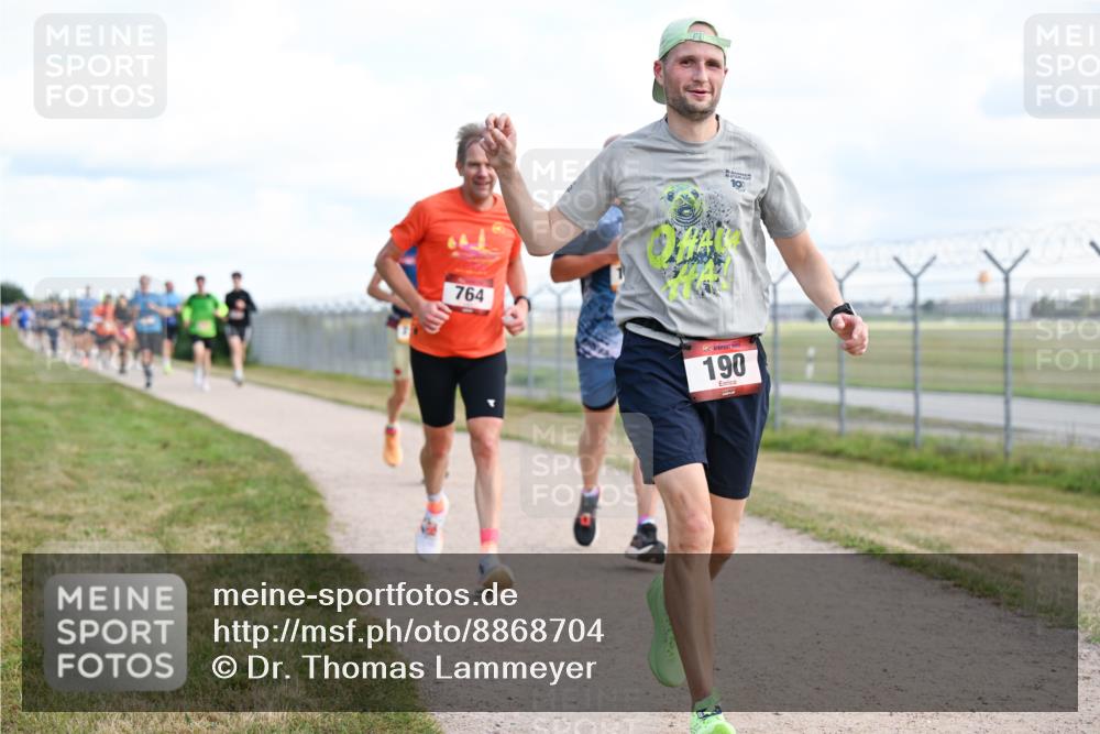 14.09.2025 - Airport Race Dr. Thomas Lammeyer http://msf.ph/oto/8868704 14.09.2025 12:12:55 Laufen 764, 19, 190 meine-sportfotos.de