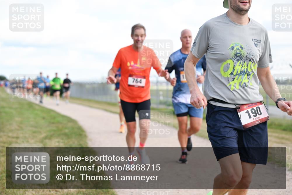 14.09.2025 - Airport Race Dr. Thomas Lammeyer http://msf.ph/oto/8868715 14.09.2025 12:12:56 Laufen 764, 36, 190, 96 meine-sportfotos.de