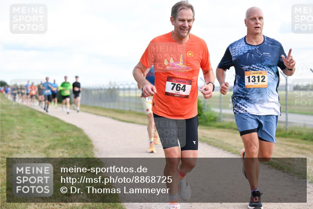 14.09.2025 - Airport Race Dr. Thomas Lammeyer http://msf.ph/oto/8868725 14.09.2025 12:12:57 Laufen 764, 1312 meine-sportfotos.de