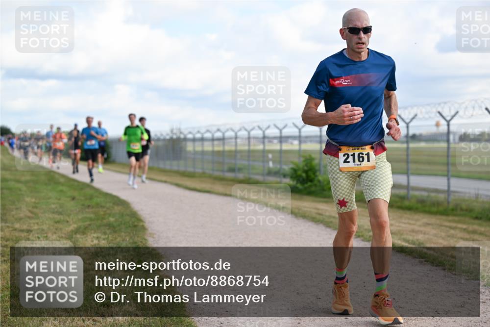 14.09.2025 - Airport Race Dr. Thomas Lammeyer http://msf.ph/oto/8868754 14.09.2025 12:12:58 Laufen 2161 meine-sportfotos.de