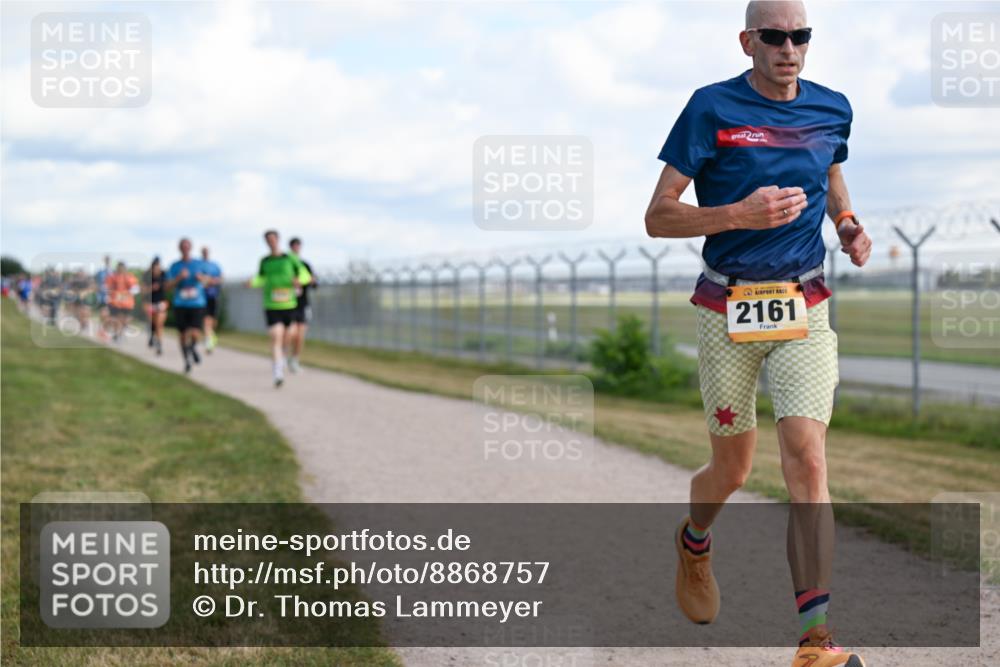 14.09.2025 - Airport Race Dr. Thomas Lammeyer http://msf.ph/oto/8868757 14.09.2025 12:12:58 Laufen 2161 meine-sportfotos.de