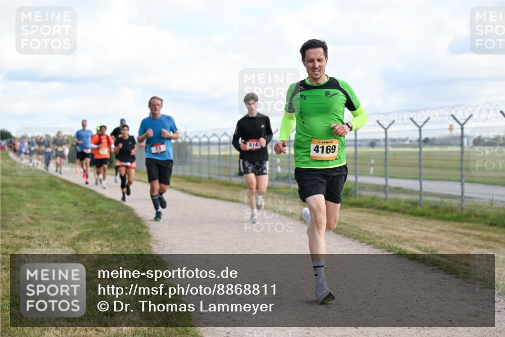 14.09.2025 - Airport Race Dr. Thomas Lammeyer http://msf.ph/oto/8868811 14.09.2025 12:13:03 Laufen 4169 meine-sportfotos.de