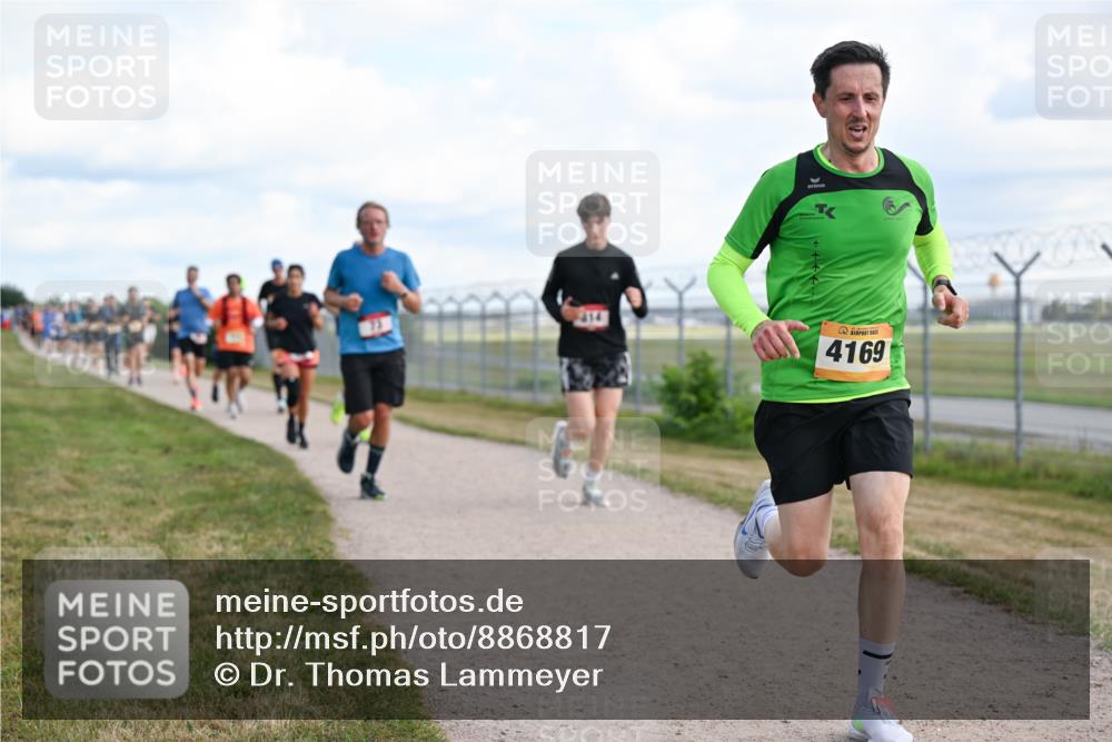 14.09.2025 - Airport Race Dr. Thomas Lammeyer http://msf.ph/oto/8868817 14.09.2025 12:13:03 Laufen 4169 meine-sportfotos.de