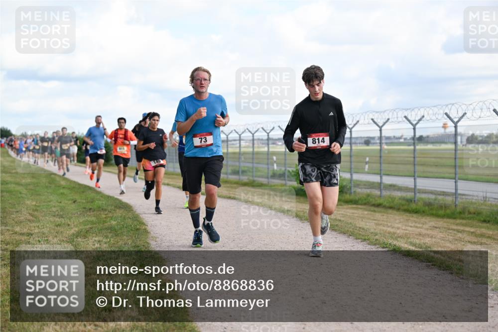 14.09.2025 - Airport Race Dr. Thomas Lammeyer http://msf.ph/oto/8868836 14.09.2025 12:13:04 Laufen 915, 149, 73, 814 meine-sportfotos.de