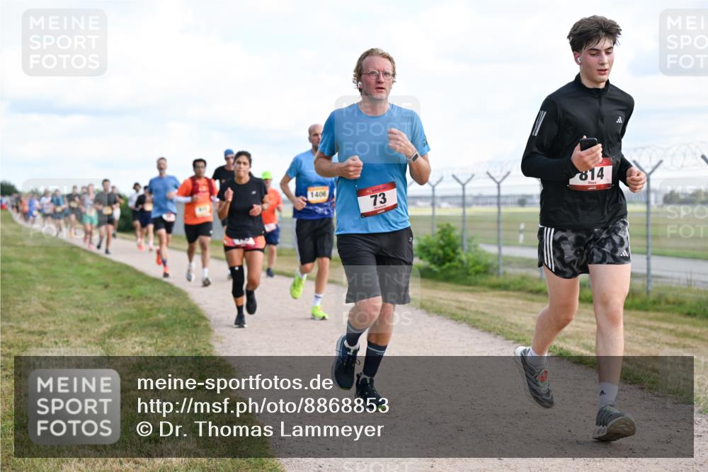14.09.2025 - Airport Race Dr. Thomas Lammeyer http://msf.ph/oto/8868853 14.09.2025 12:13:05 Laufen 1406, 73, 814 meine-sportfotos.de