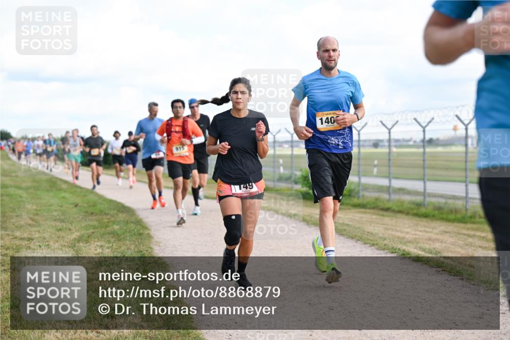 14.09.2025 - Airport Race Dr. Thomas Lammeyer http://msf.ph/oto/8868879 14.09.2025 12:13:07 Laufen 915, 749, 140 meine-sportfotos.de
