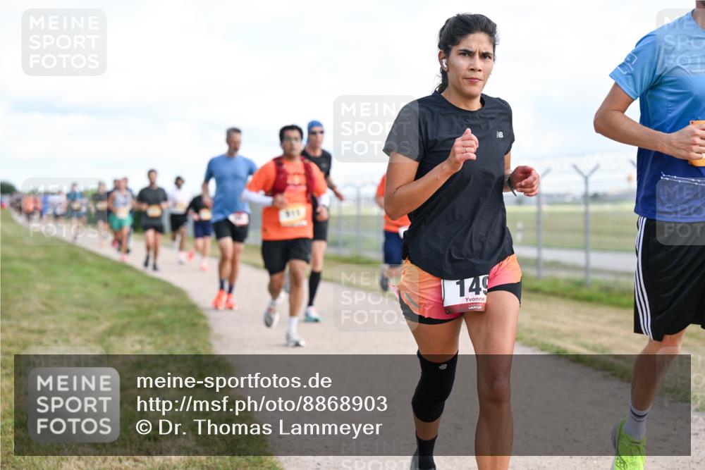 14.09.2025 - Airport Race Dr. Thomas Lammeyer http://msf.ph/oto/8868903 14.09.2025 12:13:08 Laufen 911, 149 meine-sportfotos.de