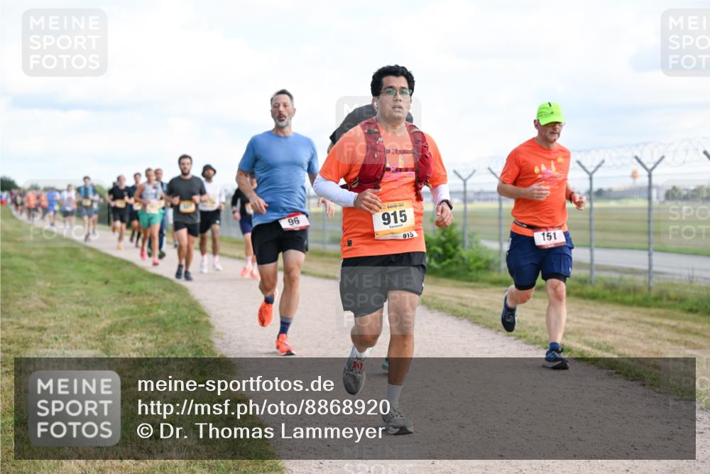 14.09.2025 - Airport Race Dr. Thomas Lammeyer http://msf.ph/oto/8868920 14.09.2025 12:13:09 Laufen 96, 915, 915, 151 meine-sportfotos.de