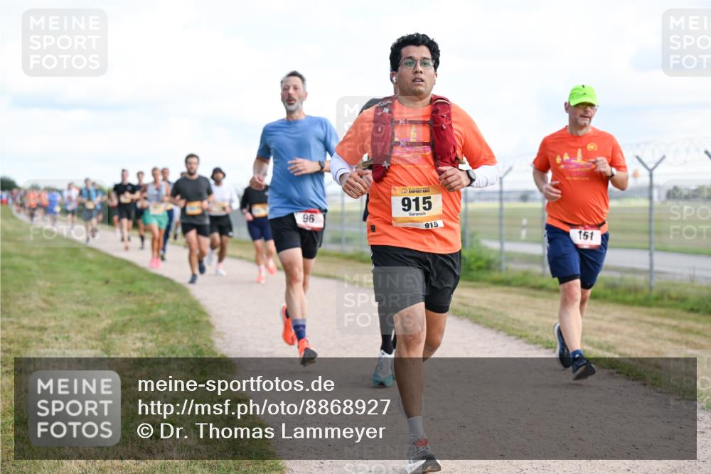 14.09.2025 - Airport Race Dr. Thomas Lammeyer http://msf.ph/oto/8868927 14.09.2025 12:13:10 Laufen 96, 915, 915, 151 meine-sportfotos.de