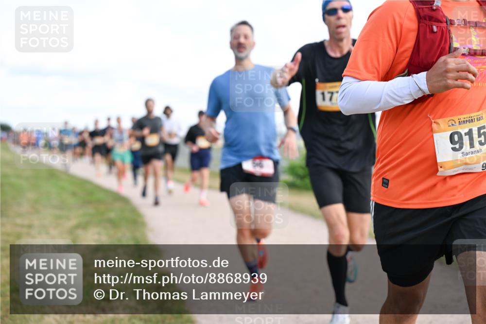 14.09.2025 - Airport Race Dr. Thomas Lammeyer http://msf.ph/oto/8868939 14.09.2025 12:13:11 Laufen 177, 42, 915 meine-sportfotos.de
