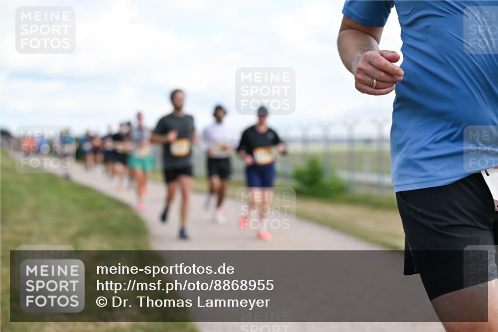 14.09.2025 - Airport Race Dr. Thomas Lammeyer http://msf.ph/oto/8868955 14.09.2025 12:13:12 Laufen  meine-sportfotos.de