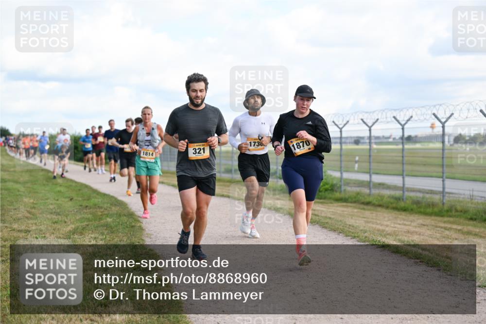 14.09.2025 - Airport Race Dr. Thomas Lammeyer http://msf.ph/oto/8868960 14.09.2025 12:13:13 Laufen 1814, 321, 1736, 1870 meine-sportfotos.de