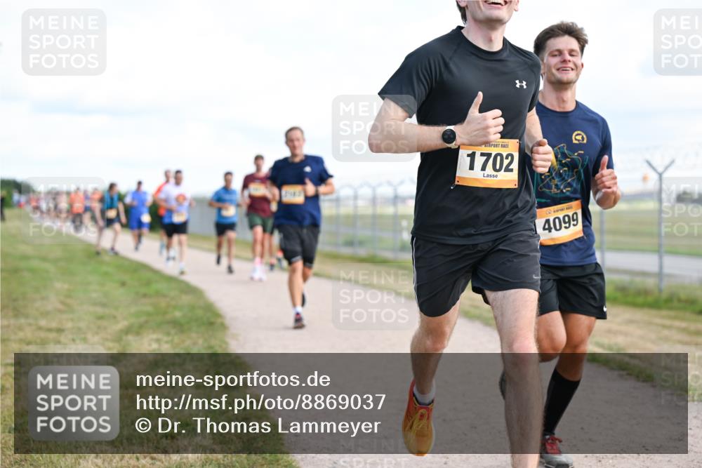 14.09.2025 - Airport Race Dr. Thomas Lammeyer http://msf.ph/oto/8869037 14.09.2025 12:13:18 Laufen 1702, 4099 meine-sportfotos.de