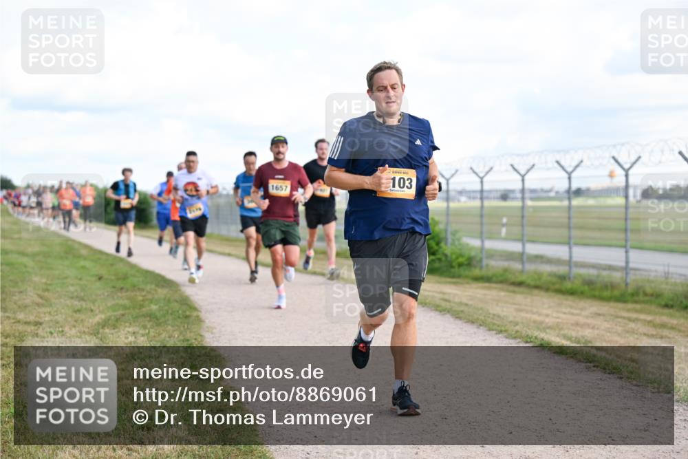 14.09.2025 - Airport Race Dr. Thomas Lammeyer http://msf.ph/oto/8869061 14.09.2025 12:13:19 Laufen 1657, 103 meine-sportfotos.de