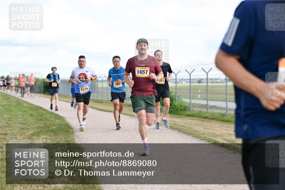 14.09.2025 - Airport Race Dr. Thomas Lammeyer http://msf.ph/oto/8869080 14.09.2025 12:13:21 Laufen 2178, 36, 1657, 01 meine-sportfotos.de