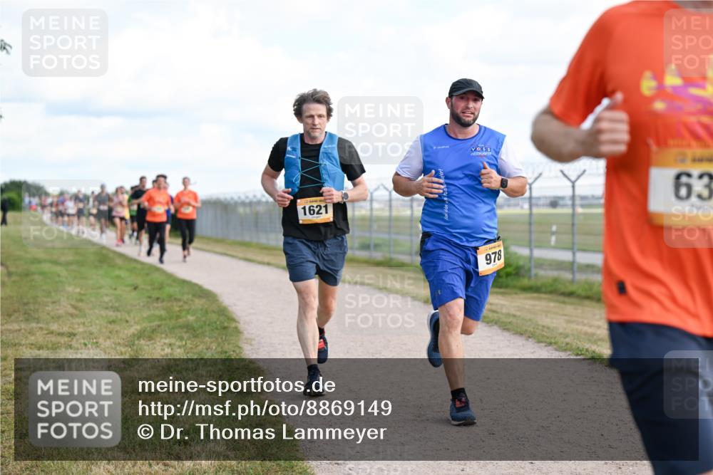 14.09.2025 - Airport Race Dr. Thomas Lammeyer http://msf.ph/oto/8869149 14.09.2025 12:13:25 Laufen 1621, 978, 63 meine-sportfotos.de