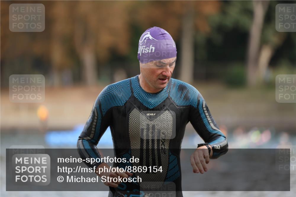 14.09.2025 - Stadtparktriathlon Michael Strokosch http://msf.ph/oto/8869154 14.09.2025 10:50:49 Schwimmen 888 meine-sportfotos.de