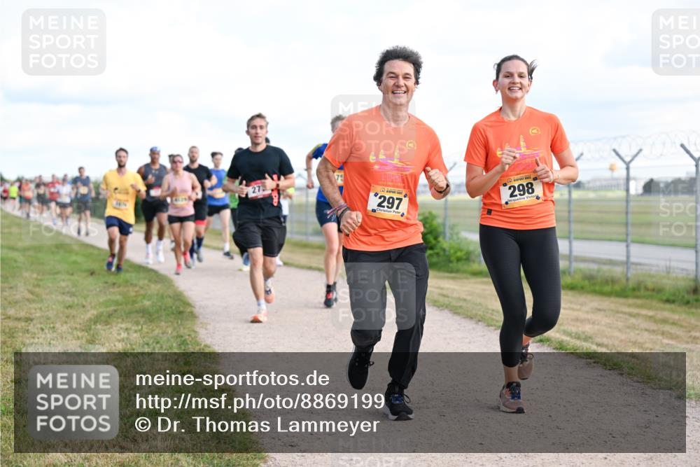 14.09.2025 - Airport Race Dr. Thomas Lammeyer http://msf.ph/oto/8869199 14.09.2025 12:13:32 Laufen 75, 297, 298 meine-sportfotos.de