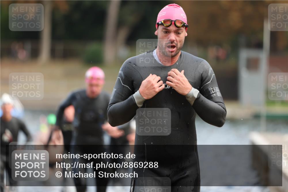14.09.2025 - Stadtparktriathlon Michael Strokosch http://msf.ph/oto/8869288 14.09.2025 10:52:04 Schwimmen 835, 846, 852, 859, 867, 878, 882, 897, 898, 917 meine-sportfotos.de
