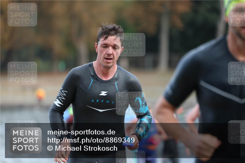 14.09.2025 - Stadtparktriathlon Michael Strokosch http://msf.ph/oto/8869349 14.09.2025 10:52:25 Schwimmen 836, 838, 839, 853, 862, 868, 886, 889 meine-sportfotos.de