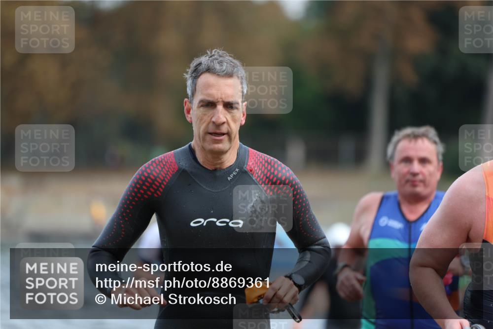 14.09.2025 - Stadtparktriathlon Michael Strokosch http://msf.ph/oto/8869361 14.09.2025 10:52:29 Schwimmen 836, 839, 853, 868, 886, 889 meine-sportfotos.de