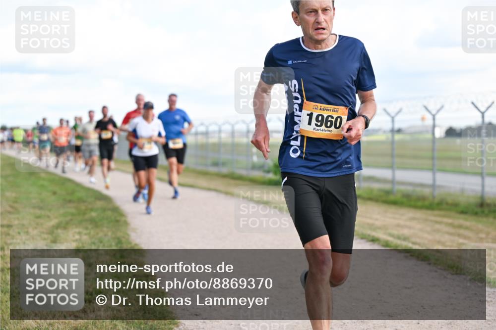 14.09.2025 - Airport Race Dr. Thomas Lammeyer http://msf.ph/oto/8869370 14.09.2025 12:13:42 Laufen 1960, 70 meine-sportfotos.de