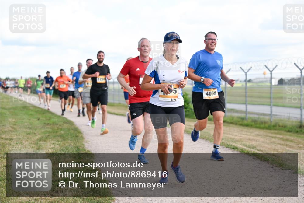 14.09.2025 - Airport Race Dr. Thomas Lammeyer http://msf.ph/oto/8869416 14.09.2025 12:13:45 Laufen 1293, 5, 4175, 4069 meine-sportfotos.de