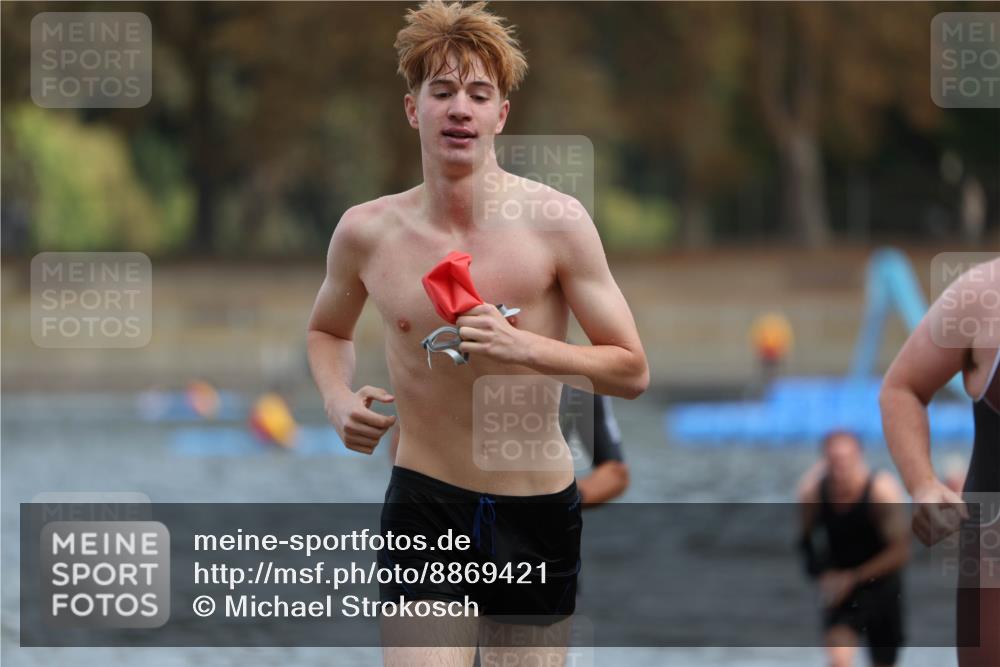 14.09.2025 - Stadtparktriathlon Michael Strokosch http://msf.ph/oto/8869421 14.09.2025 10:52:52 Schwimmen 841, 861, 870, 872, 893, 894, 918, 920 meine-sportfotos.de