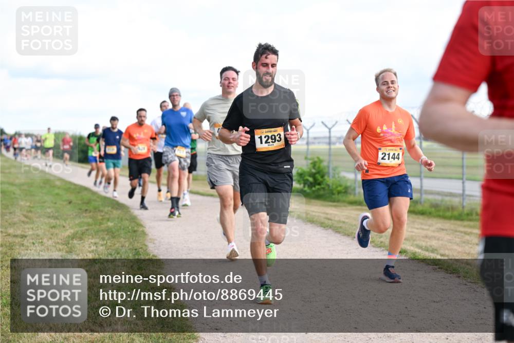 14.09.2025 - Airport Race Dr. Thomas Lammeyer http://msf.ph/oto/8869445 14.09.2025 12:13:47 Laufen 1293, 2144 meine-sportfotos.de