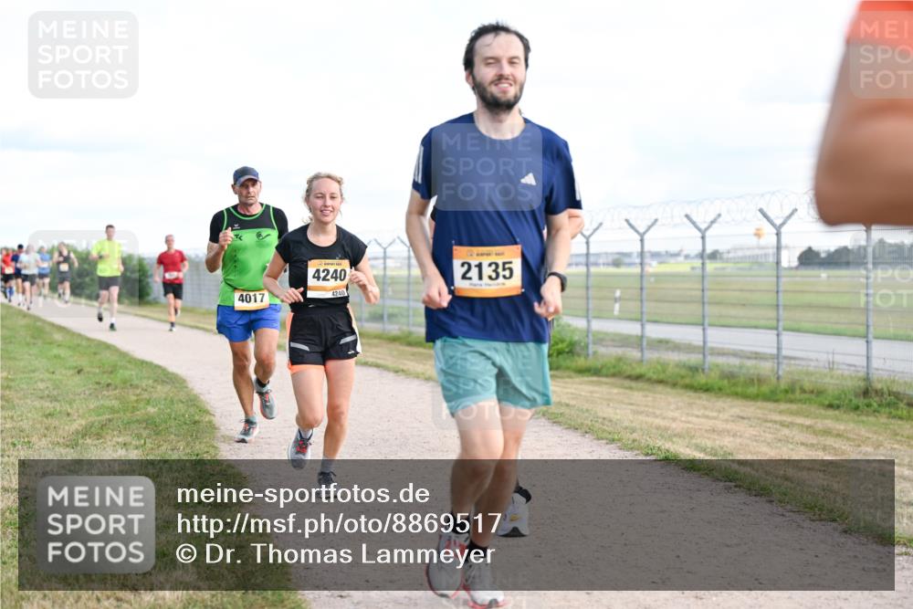 14.09.2025 - Airport Race Dr. Thomas Lammeyer http://msf.ph/oto/8869517 14.09.2025 12:13:52 Laufen 4017, 4240, 4240, 2135 meine-sportfotos.de