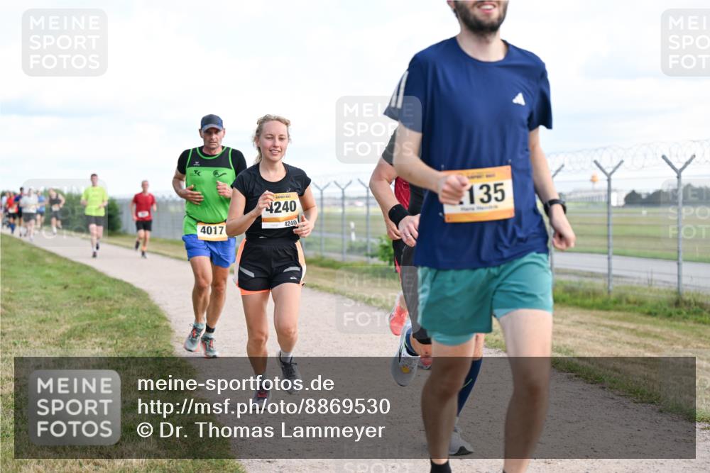 14.09.2025 - Airport Race Dr. Thomas Lammeyer http://msf.ph/oto/8869530 14.09.2025 12:13:52 Laufen 4017, 4240, 4240, 135 meine-sportfotos.de