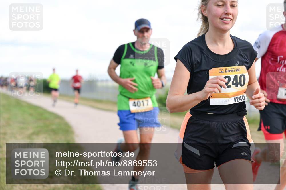 14.09.2025 - Airport Race Dr. Thomas Lammeyer http://msf.ph/oto/8869553 14.09.2025 12:13:54 Laufen 4017, 42, 240, 4240 meine-sportfotos.de
