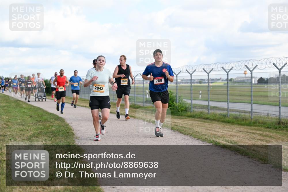 14.09.2025 - Airport Race Dr. Thomas Lammeyer http://msf.ph/oto/8869638 14.09.2025 12:14:03 Laufen 468, 2042, 1880, 789 meine-sportfotos.de