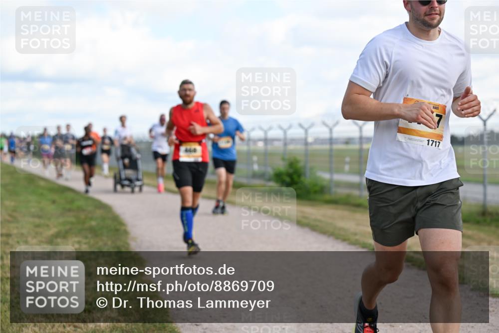 14.09.2025 - Airport Race Dr. Thomas Lammeyer http://msf.ph/oto/8869709 14.09.2025 12:14:07 Laufen 1717 meine-sportfotos.de