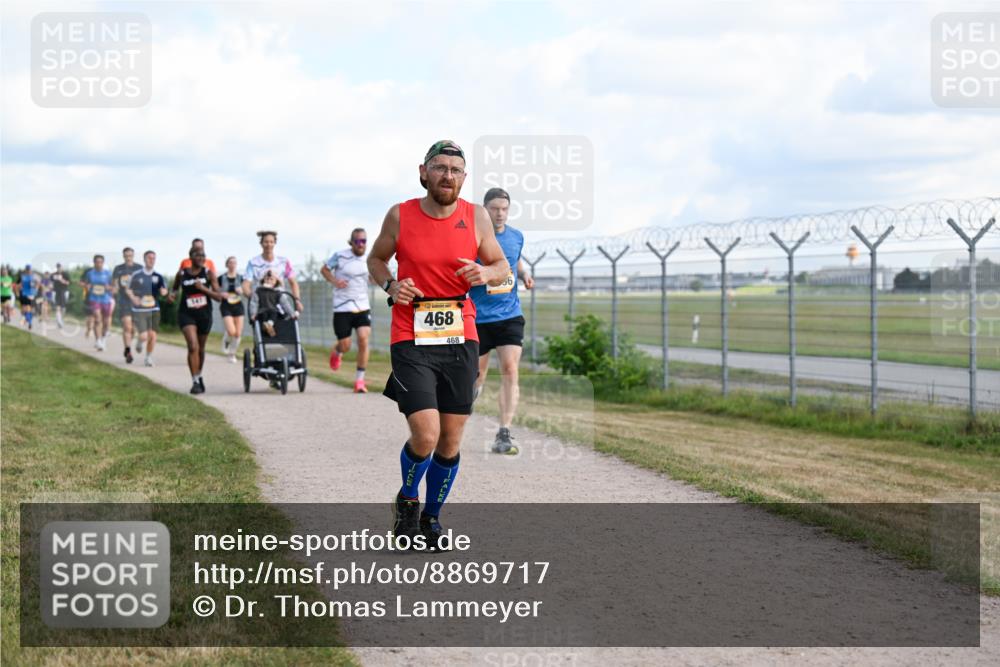 14.09.2025 - Airport Race Dr. Thomas Lammeyer http://msf.ph/oto/8869717 14.09.2025 12:14:08 Laufen 468, 468 meine-sportfotos.de