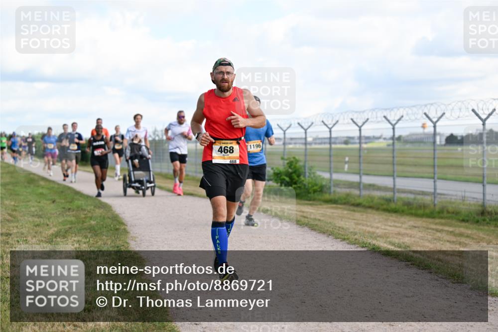 14.09.2025 - Airport Race Dr. Thomas Lammeyer http://msf.ph/oto/8869721 14.09.2025 12:14:08 Laufen 468, 1196, 468 meine-sportfotos.de