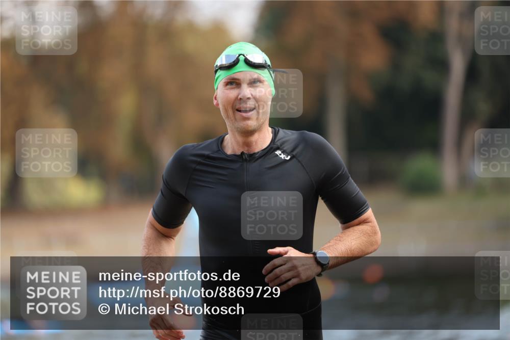 14.09.2025 - Stadtparktriathlon Michael Strokosch http://msf.ph/oto/8869729 14.09.2025 10:56:22 Schwimmen 877 meine-sportfotos.de