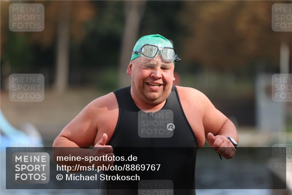 14.09.2025 - Stadtparktriathlon Michael Strokosch http://msf.ph/oto/8869767 14.09.2025 10:56:46 Schwimmen 857 meine-sportfotos.de