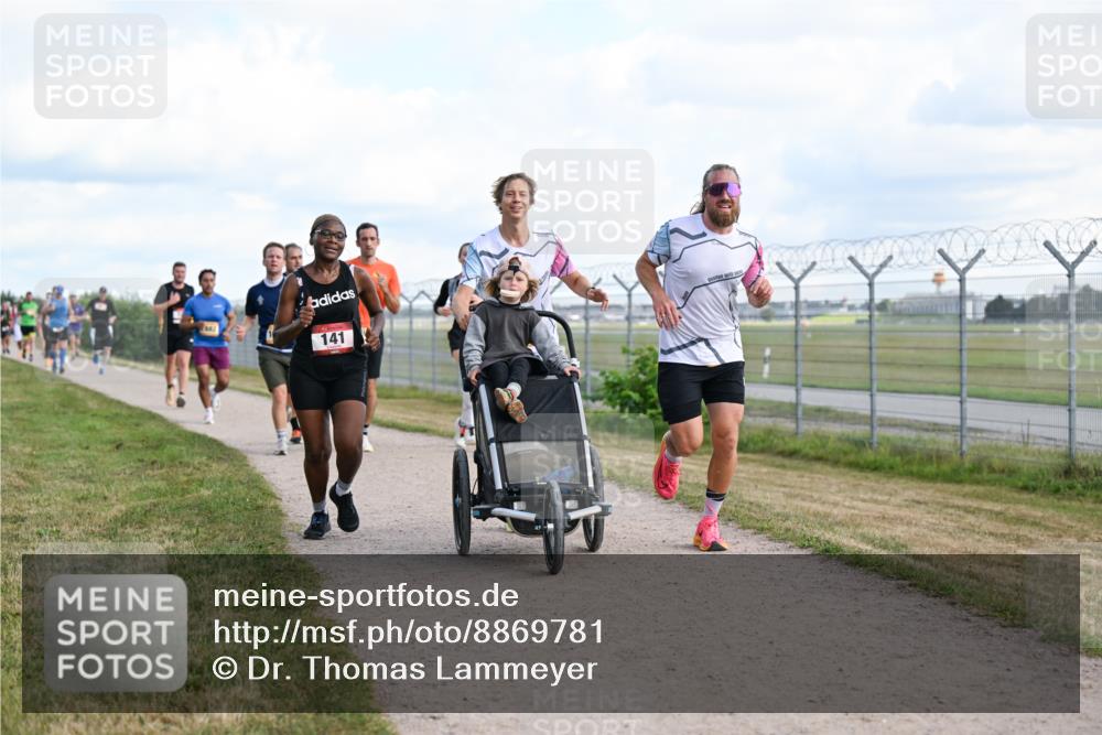 14.09.2025 - Airport Race Dr. Thomas Lammeyer http://msf.ph/oto/8869781 14.09.2025 12:14:11 Laufen 141 meine-sportfotos.de